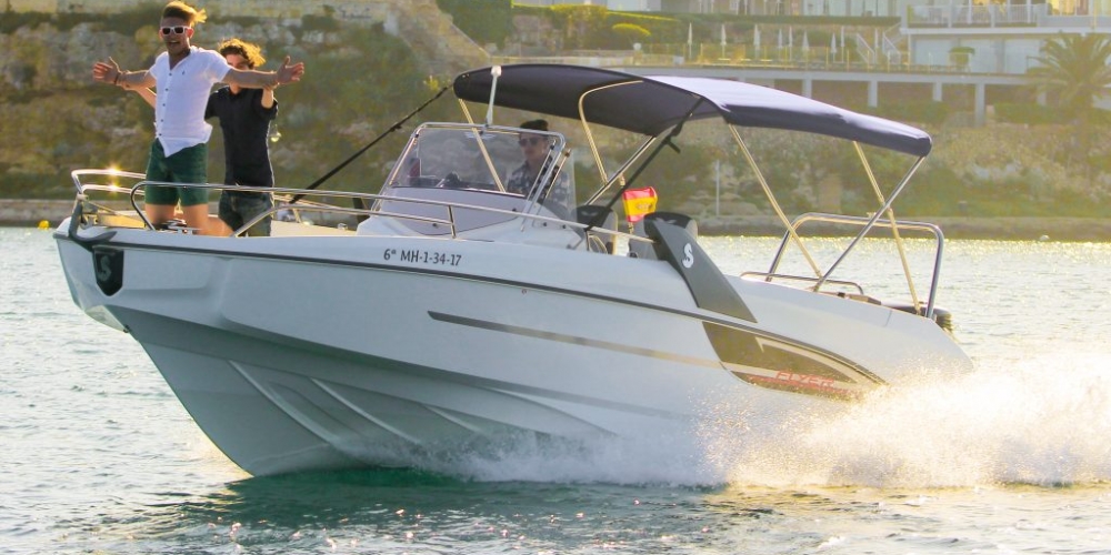 8-Menorca-Mar-alquiler-Flyer-77-1024x683